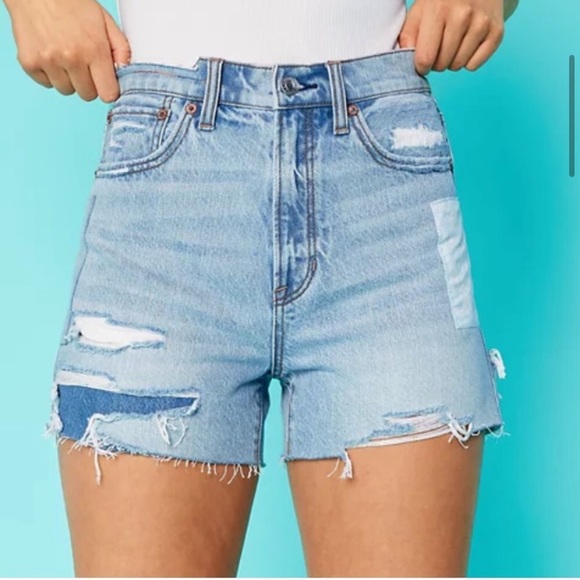 American Eagle 90s Pride Highest Rise Boyfriend Jean Shorts - Picture 2 of 7